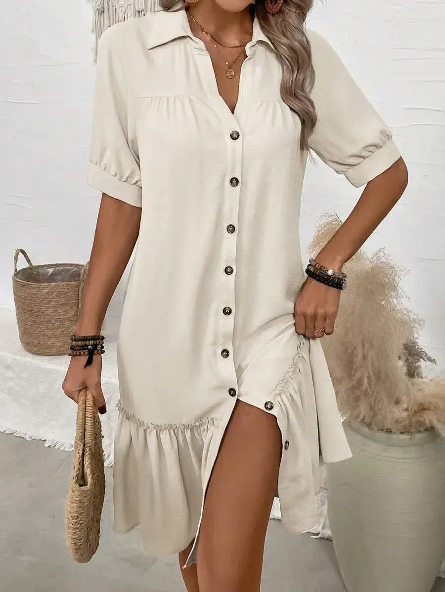 Aliyah – Knopfleistenkleid mit Rüschen-Saum