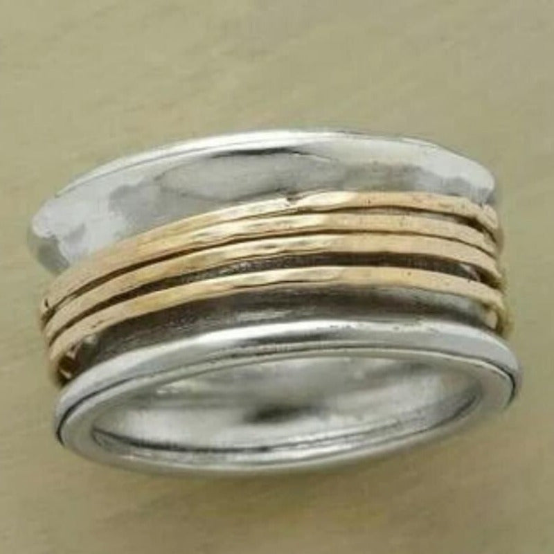 Silberner Minimalistischer Breiter Ring mit Goldakzent