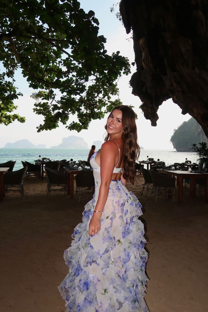 Hivira – Maxikleid mit Blumen und Rüschen