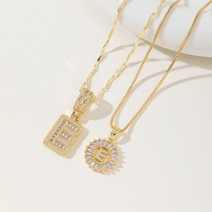 Elegantes 2er-Set Buchstabenanhänger-Halsketten