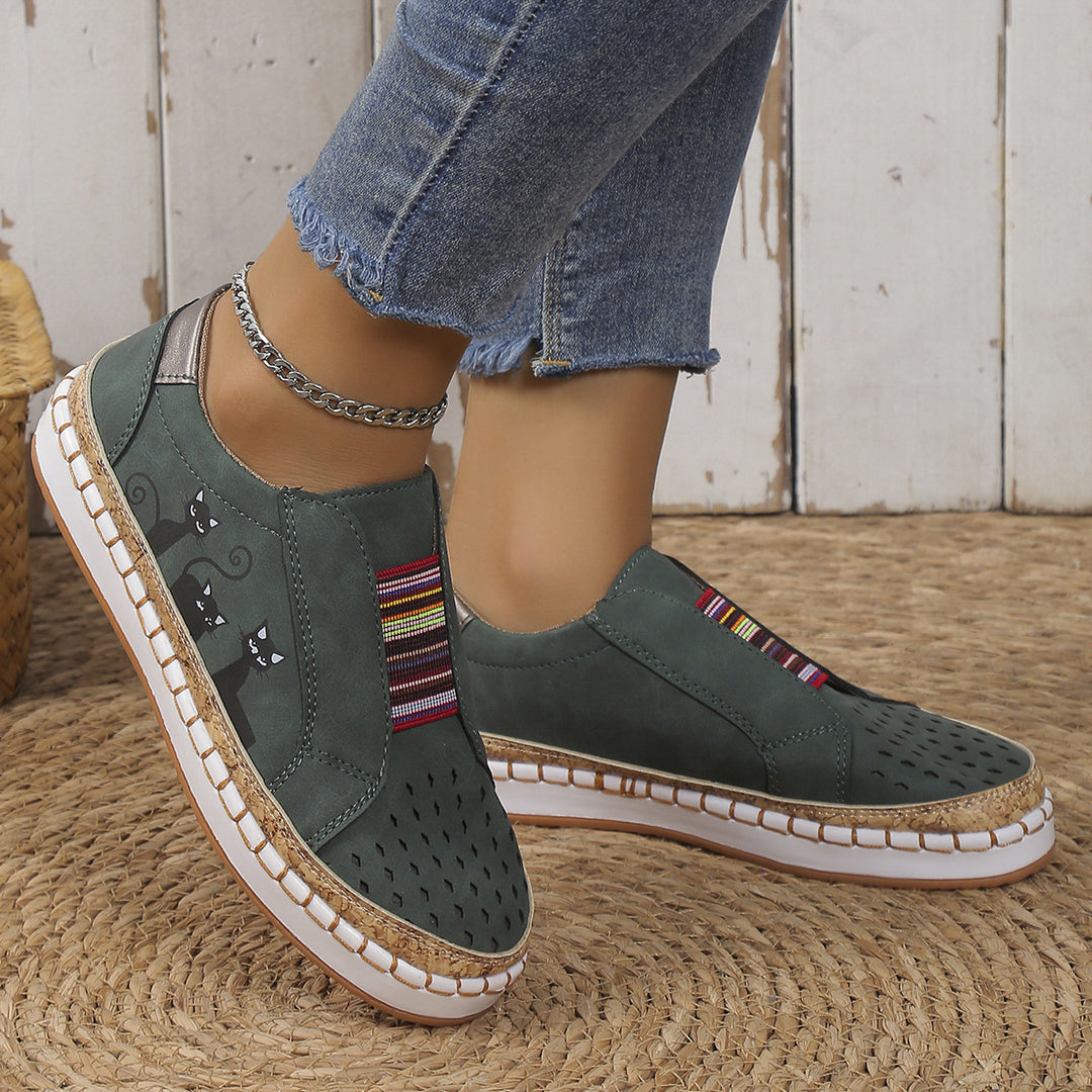 Helene – Freizeitslipper mit Katzenmotiv und Bastsohle