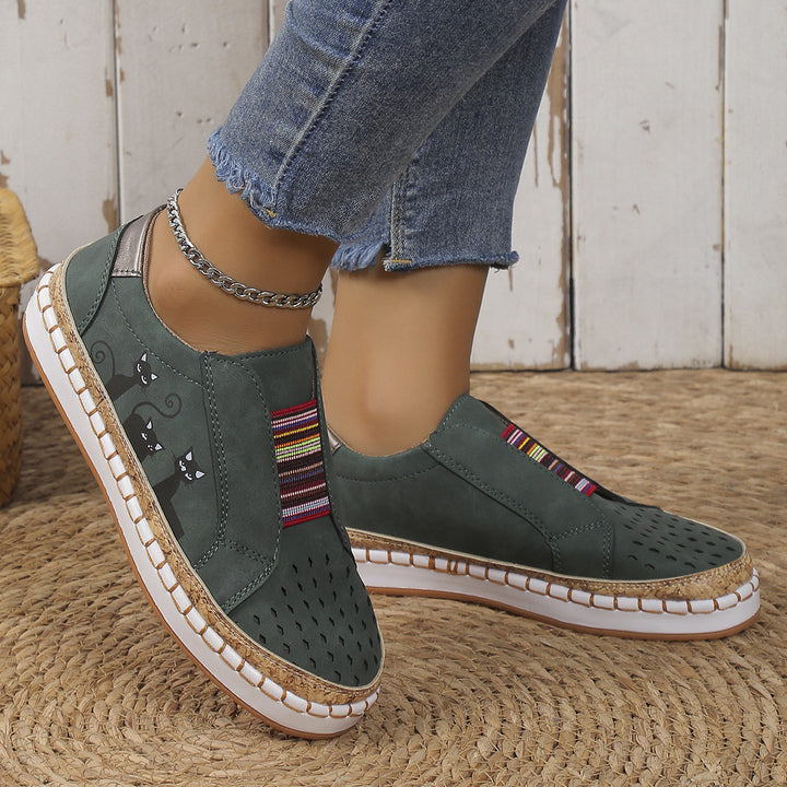 Helene – Freizeitslipper mit Katzenmotiv und Bastsohle