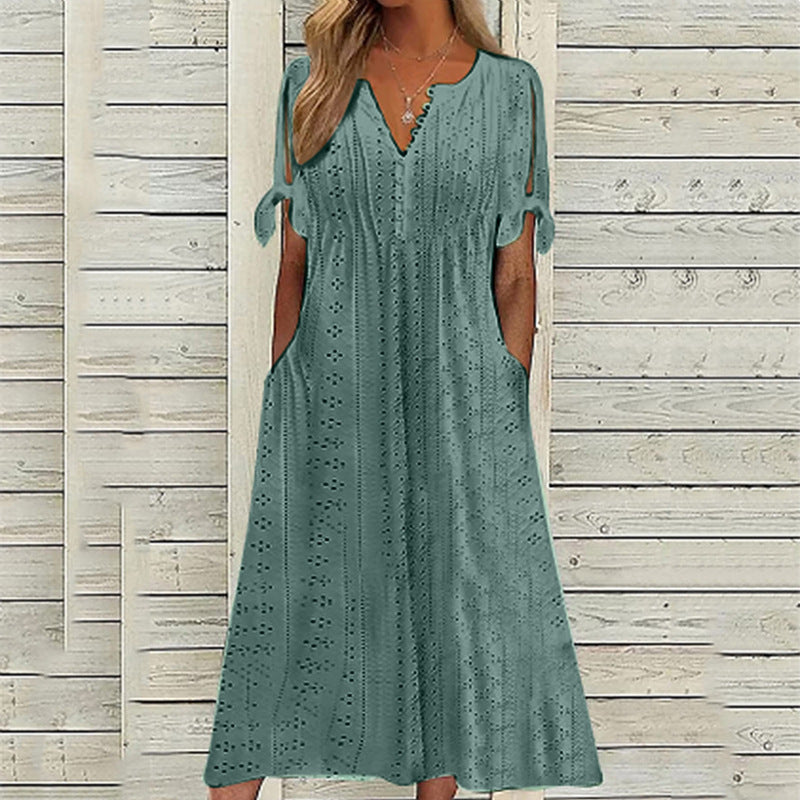 Gerlinde – Besticktes Midikleid mit Schleifendetail