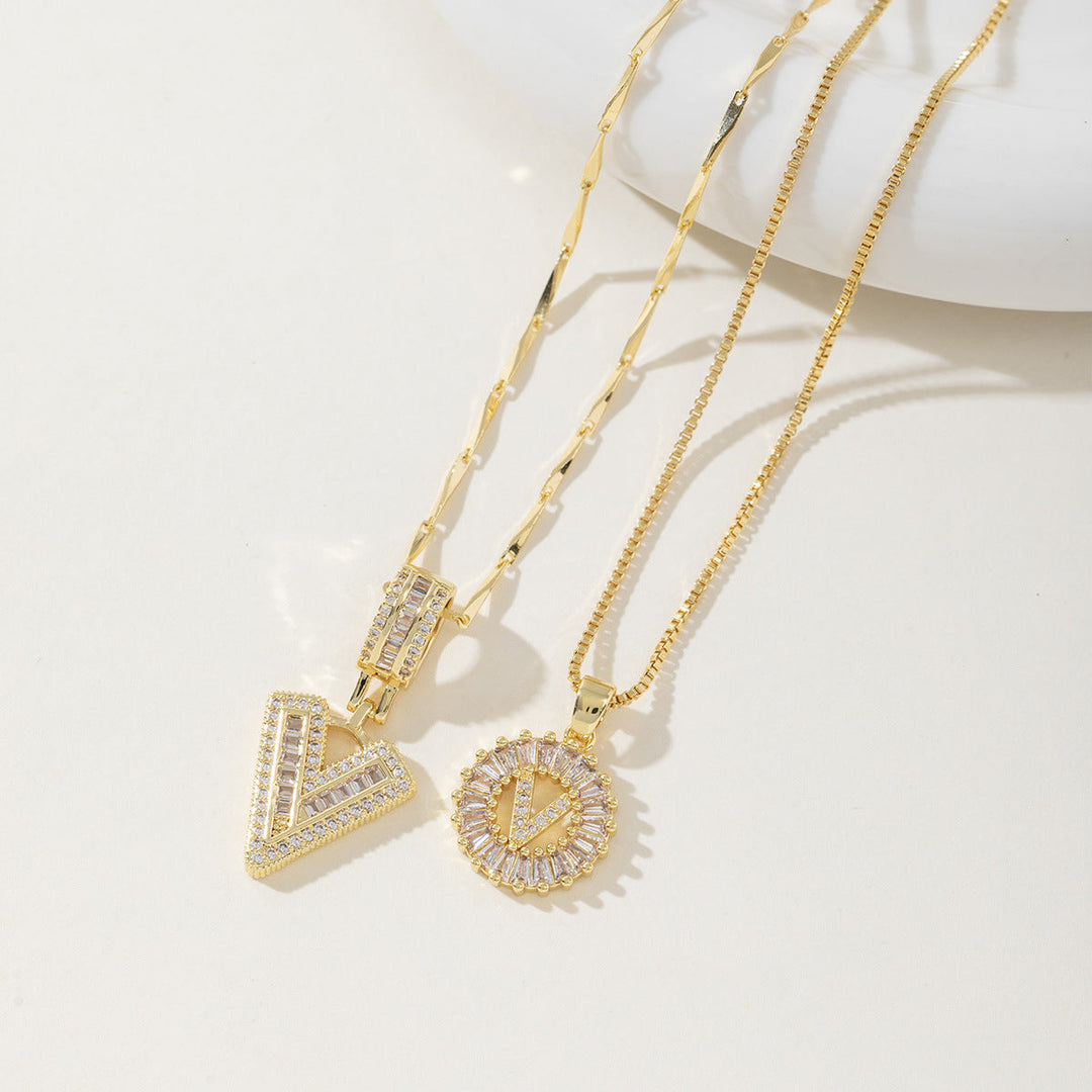 Elegantes 2er-Set Buchstabenanhänger-Halsketten