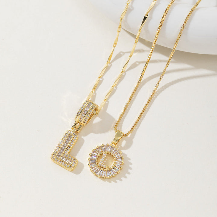 Elegantes 2er-Set Buchstabenanhänger-Halsketten