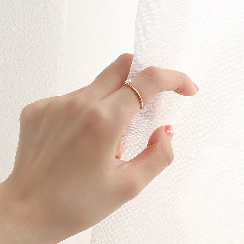 Ring mit Schlichter Eleganz