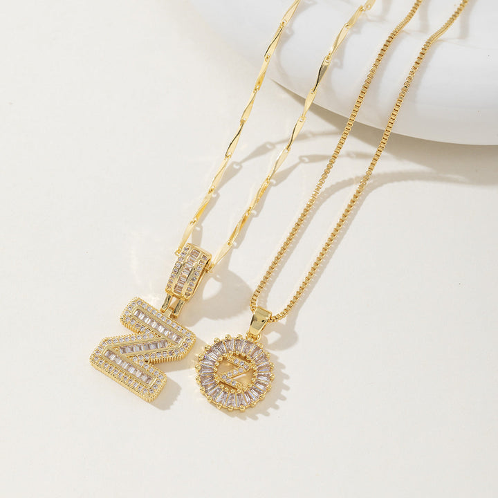 Elegantes 2er-Set Buchstabenanhänger-Halsketten