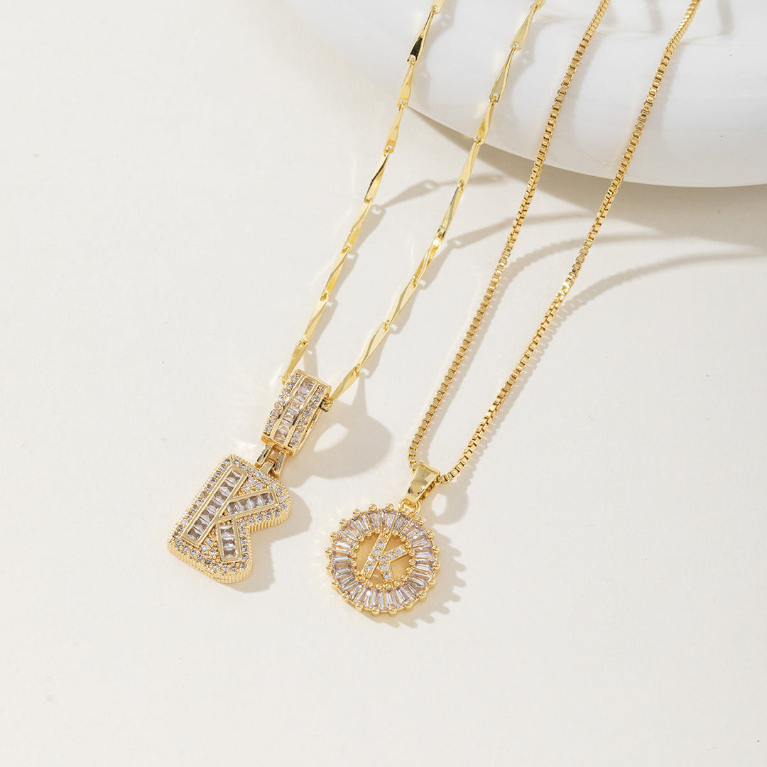 Elegantes 2er-Set Buchstabenanhänger-Halsketten