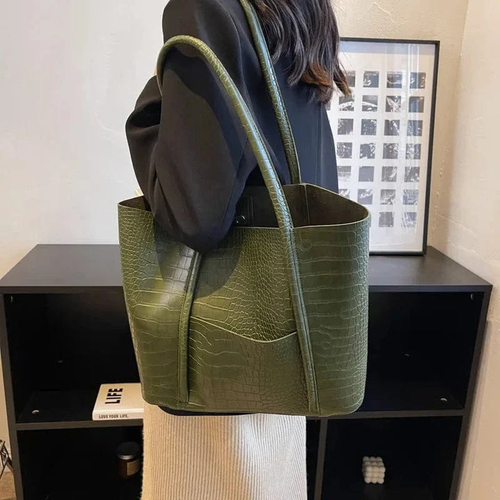 Betina – Croco Struktur Schultertasche