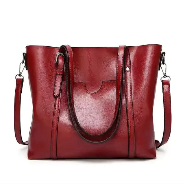 Clara – Schlanke Schultertasche