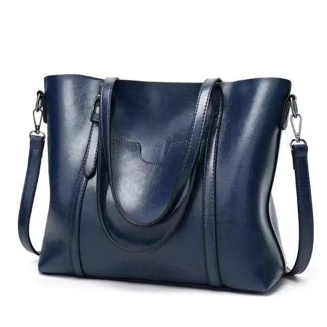 Clara – Schlanke Schultertasche