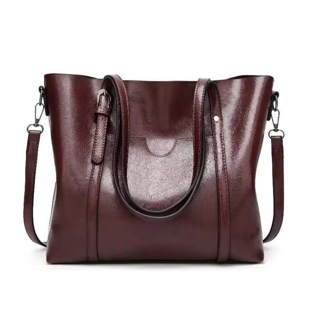 Clara – Schlanke Schultertasche