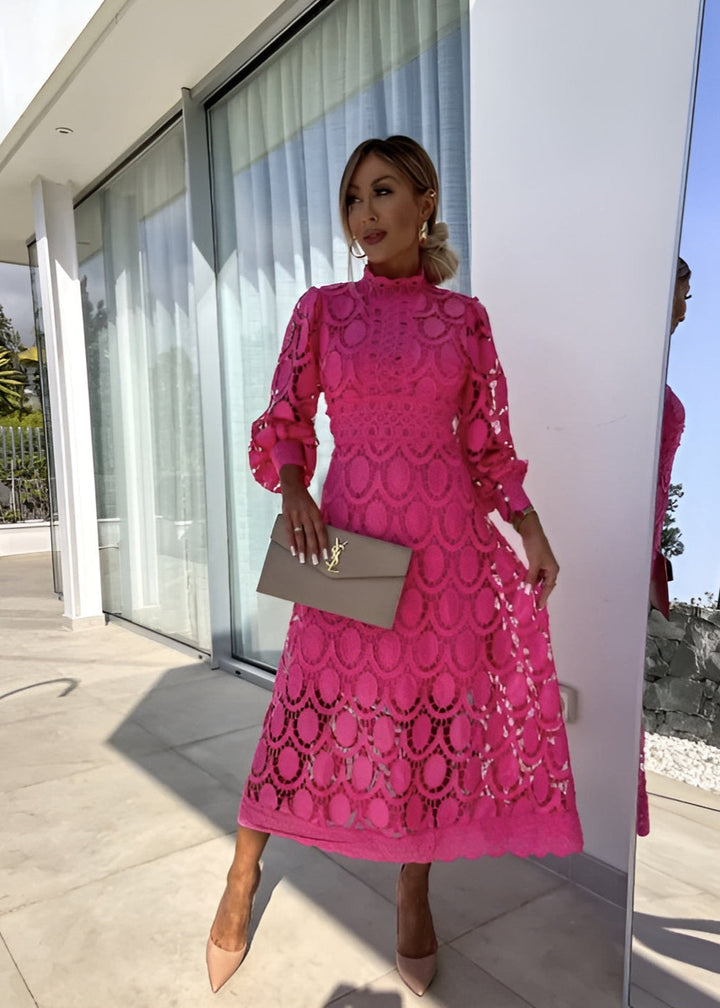 Marlinde – Elegantes Häkel-Midikleid