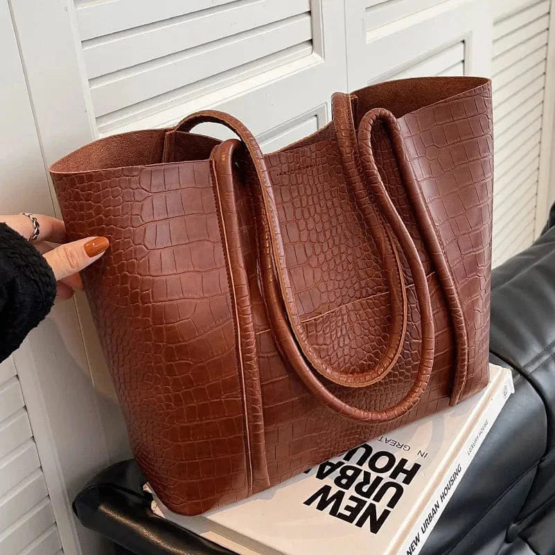 Betina – Croco Struktur Schultertasche