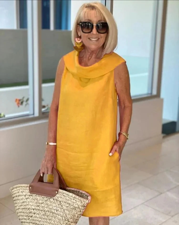 Perla – Ärmelloses Etuikleid mit Rundkragen