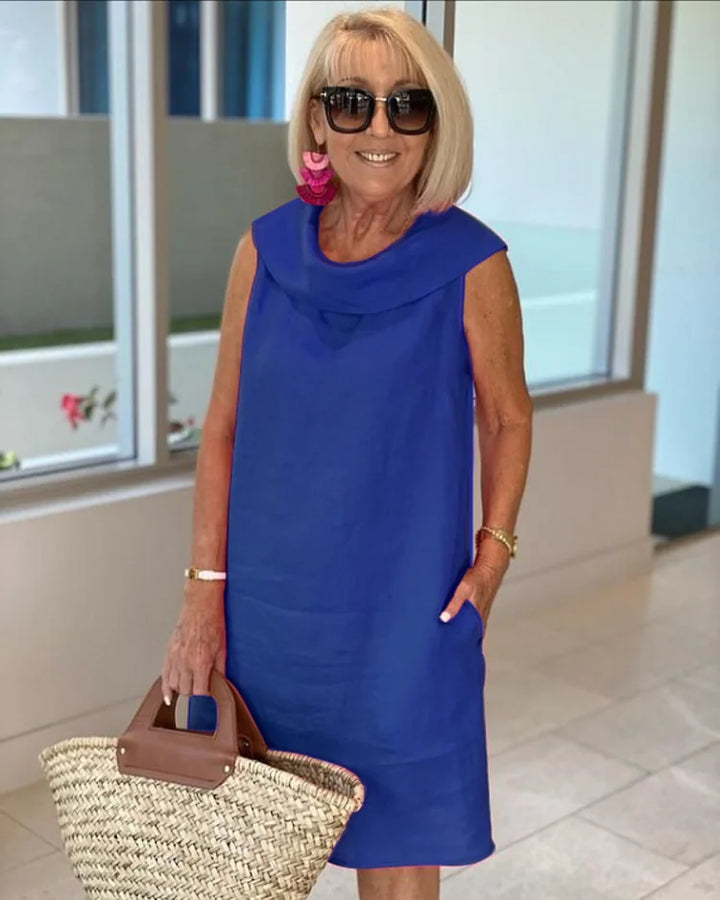 Perla – Ärmelloses Etuikleid mit Rundkragen