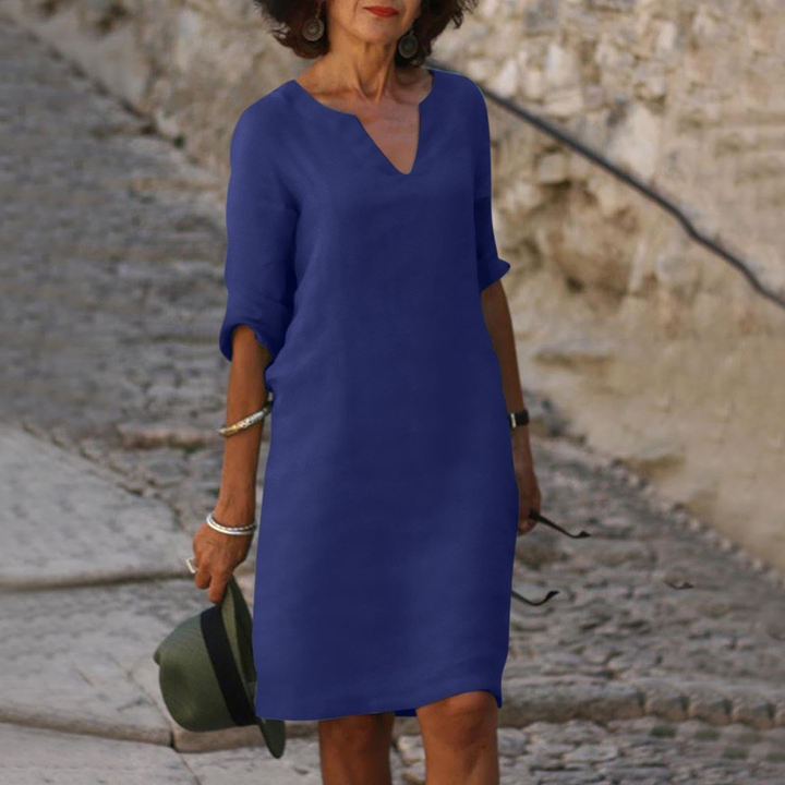Delaney – Lässiges Kleid mit V-Ausschnitt