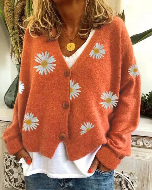 Theresia – Bestickte Gänseblümchen-Strickjacke