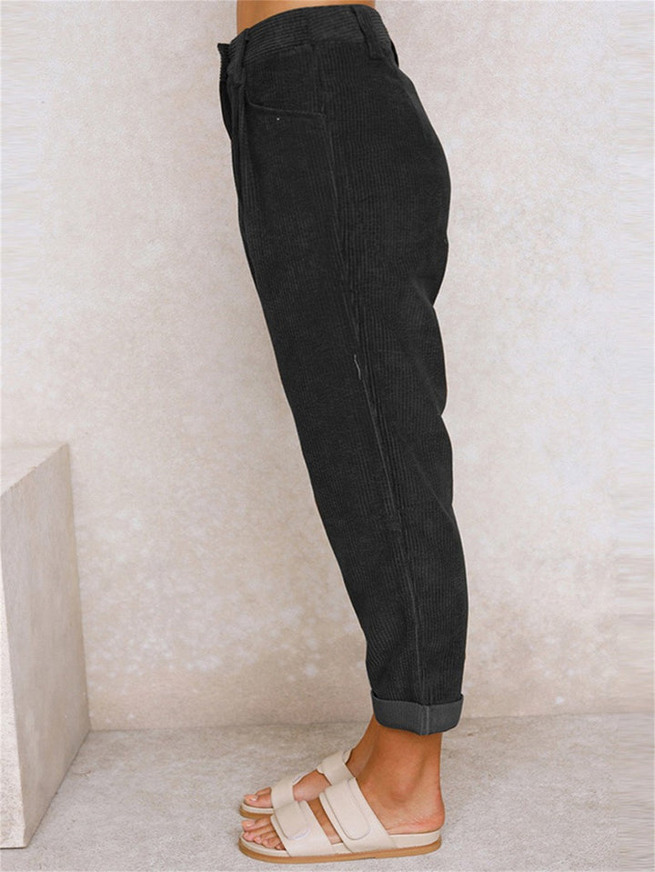 Lässige Damenhose mit hoher Taille