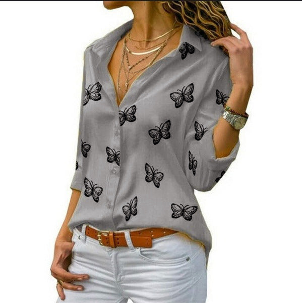 Neleia – Locker geschnittene Bluse mit Schmetterlingsprint