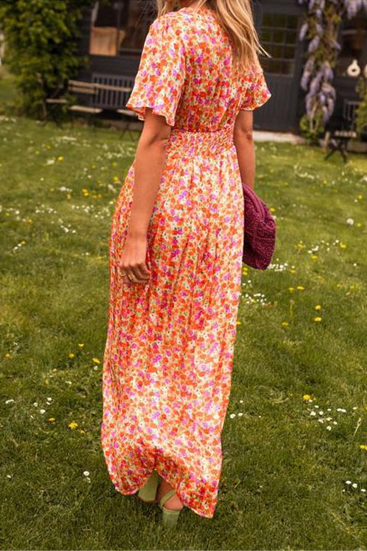 Xabrina – Maxikleid mit Empire-Taille und Blumenmuster