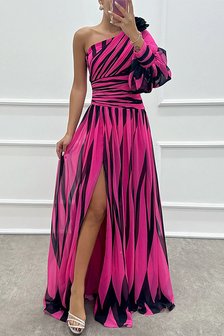 Julika – Einarmiges Plissee-Abendkleid