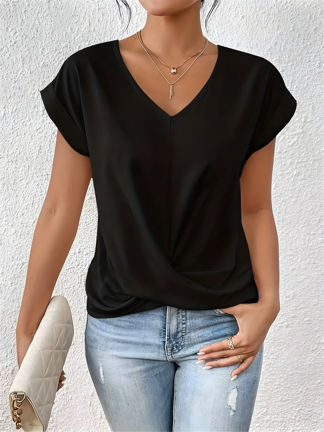 Maia – V-Ausschnitt-Top mit Twist-Detail