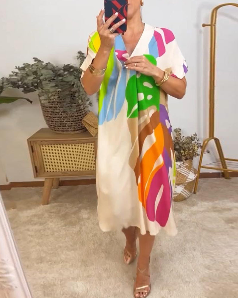 Kordula – Oversized Kleid mit Abstraktem Muster