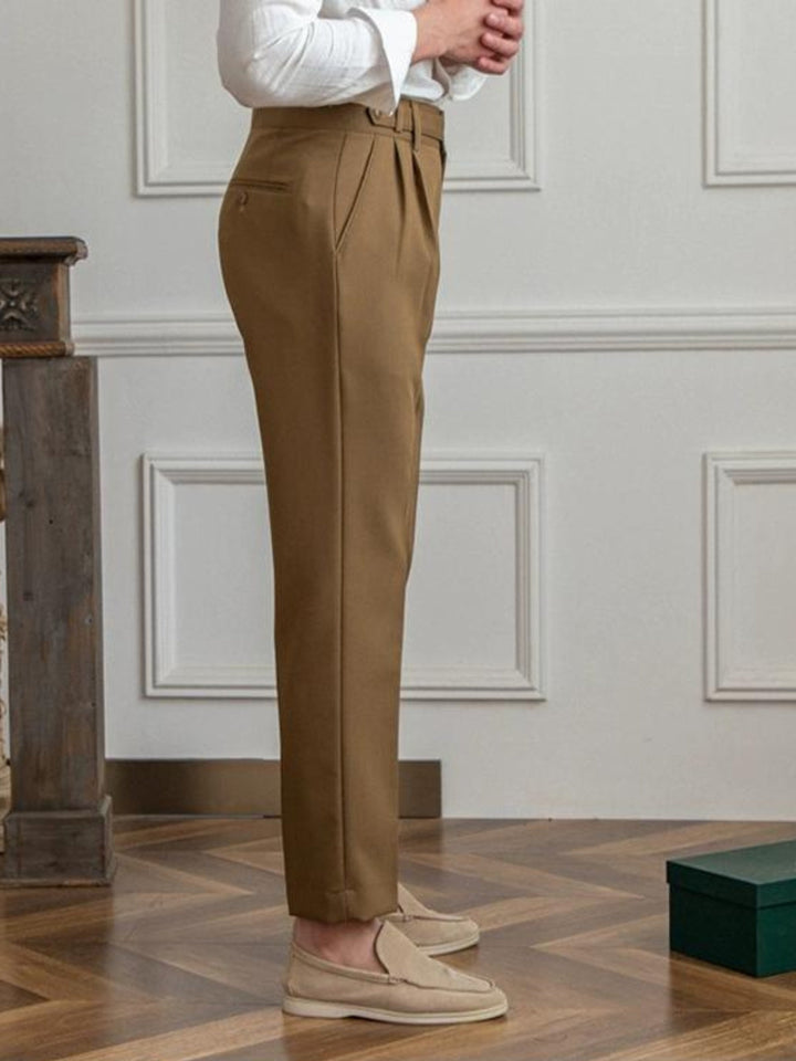 Knitternfreie Britische Hose