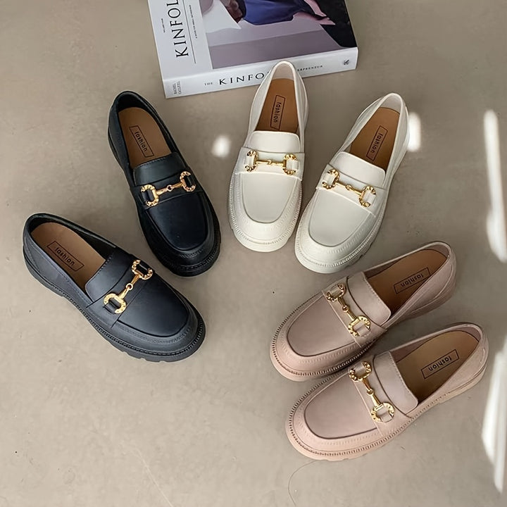 Parlina – Klassische Loafer mit Kette