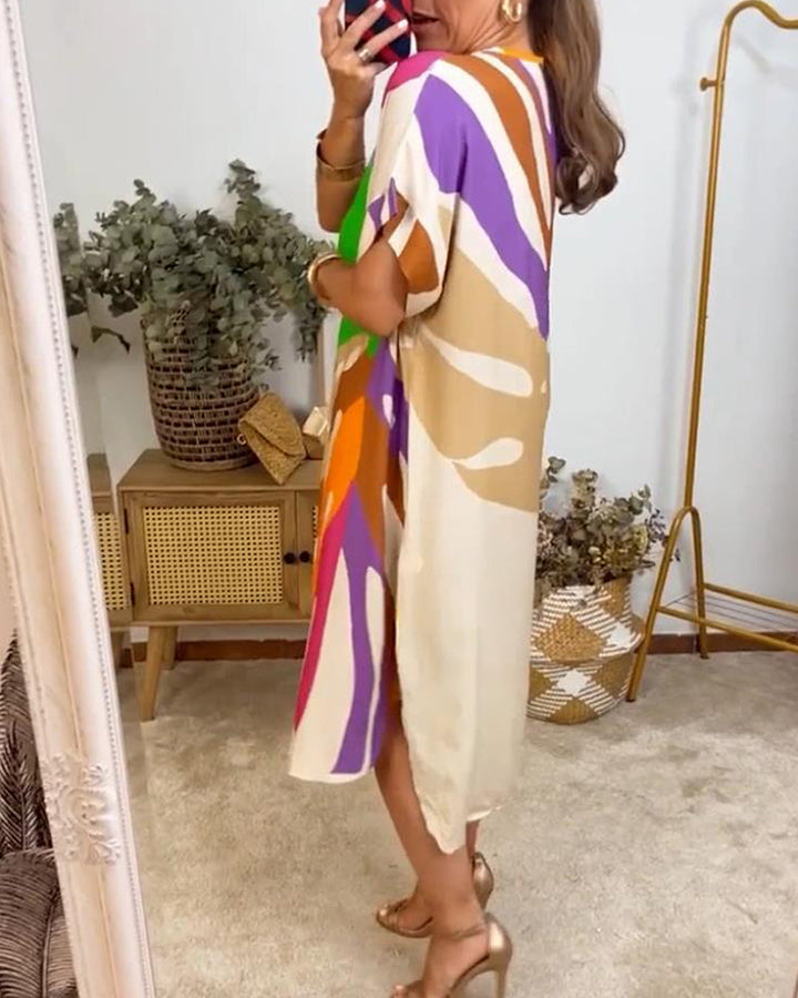 Kordula – Oversized Kleid mit Abstraktem Muster