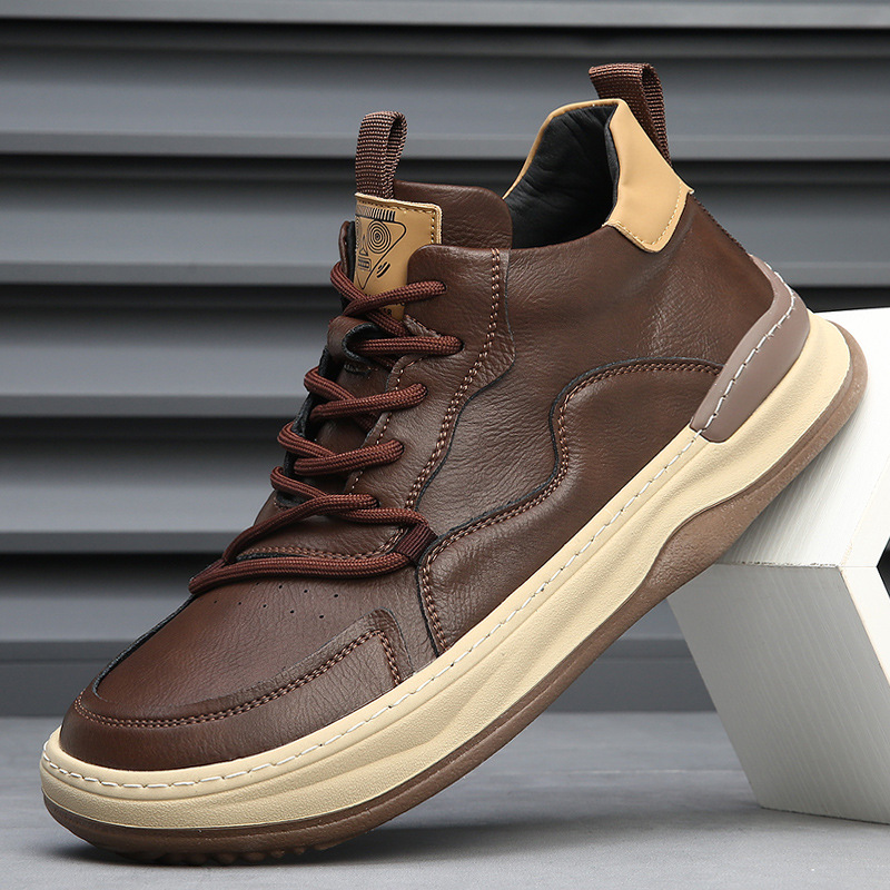 Konrad – High-Top Freizeitsneaker mit Kontrastdetails