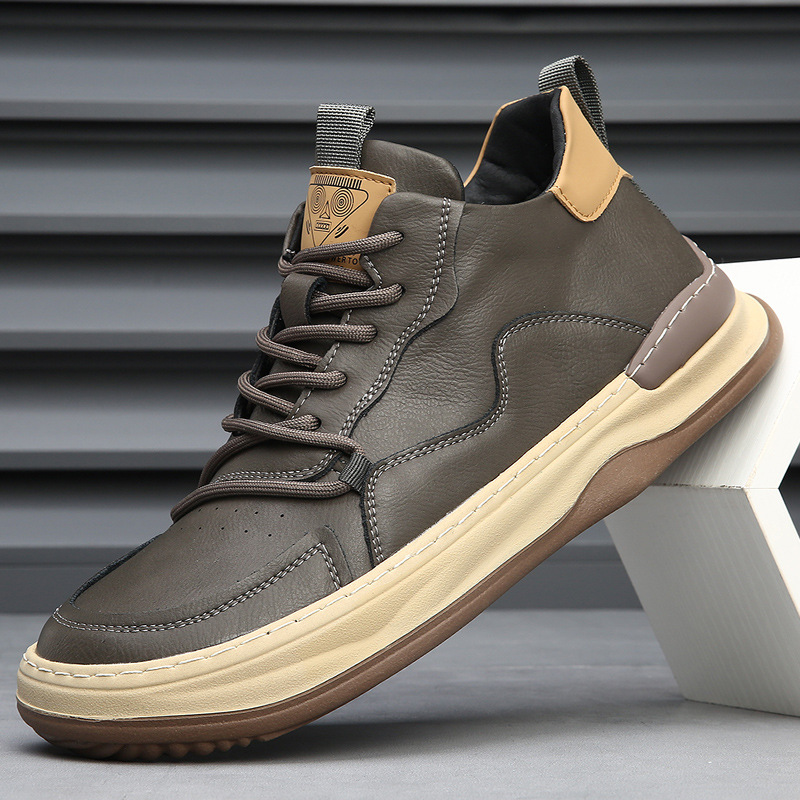 Konrad – High-Top Freizeitsneaker mit Kontrastdetails