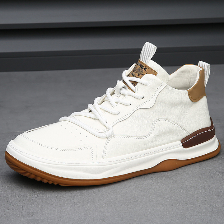 Konrad – High-Top Freizeitsneaker mit Kontrastdetails