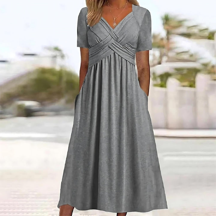 Liesl – Elegantes Wickelkleid mit A-Linien-Silhouette