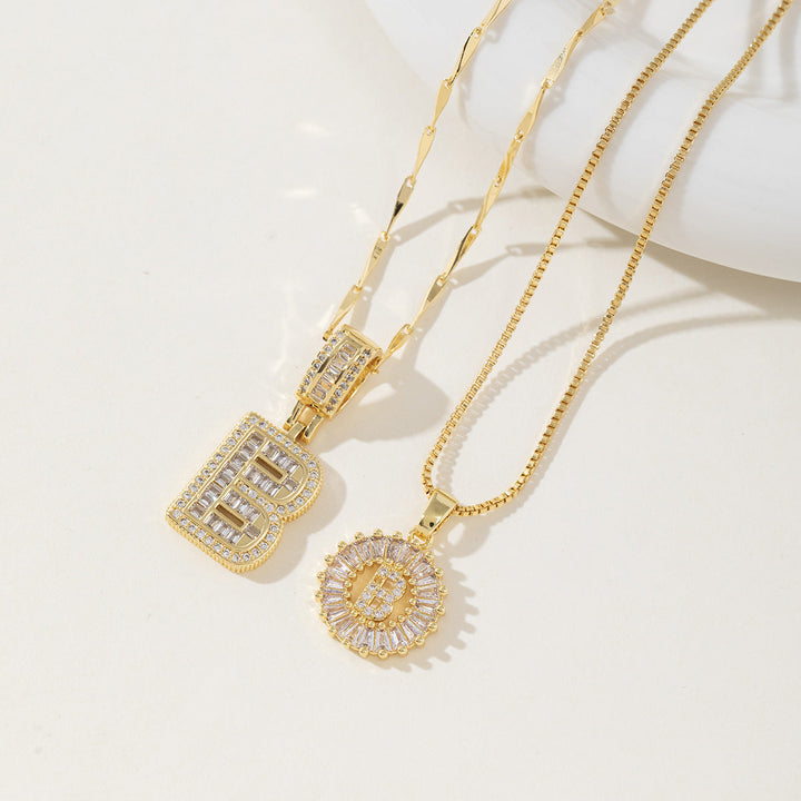 Elegantes 2er-Set Buchstabenanhänger-Halsketten