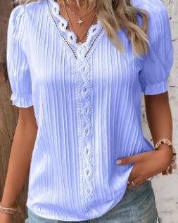 Elin – Verspielte Spitzenbluse