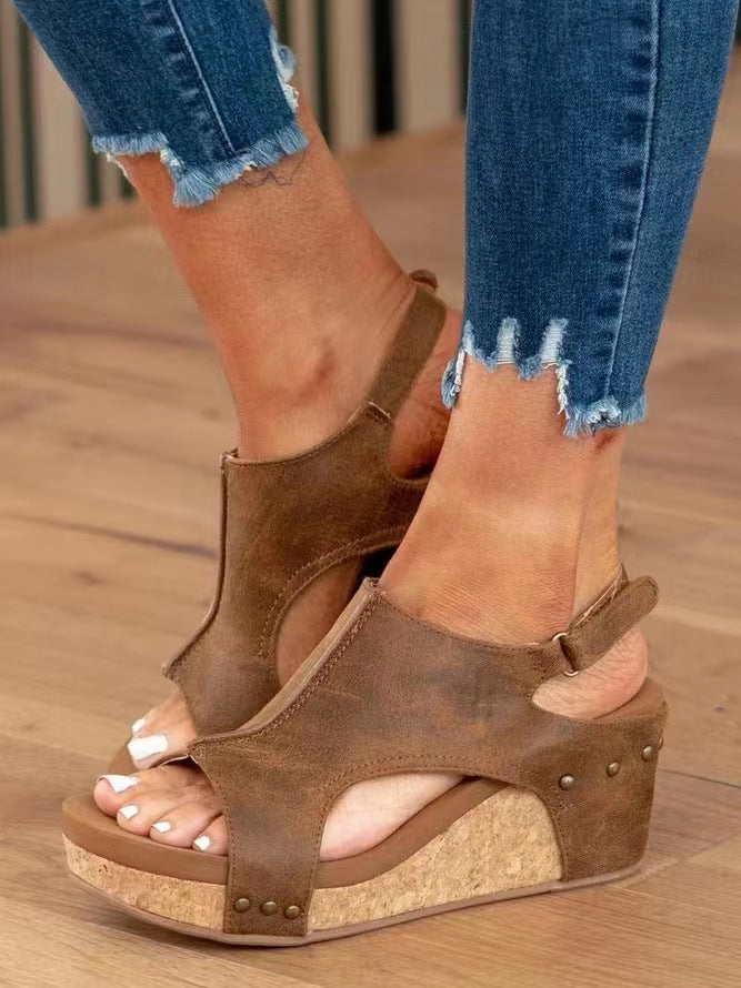 Greta – Keilsandalen mit Cut-Out-Design aus Kork