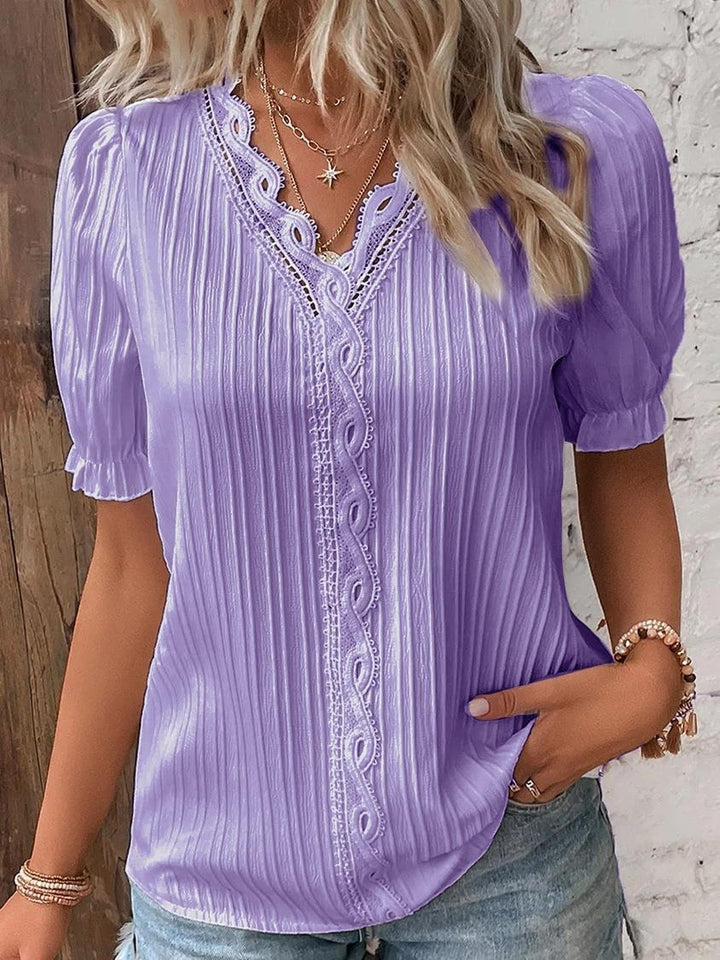 Elin – Verspielte Spitzenbluse