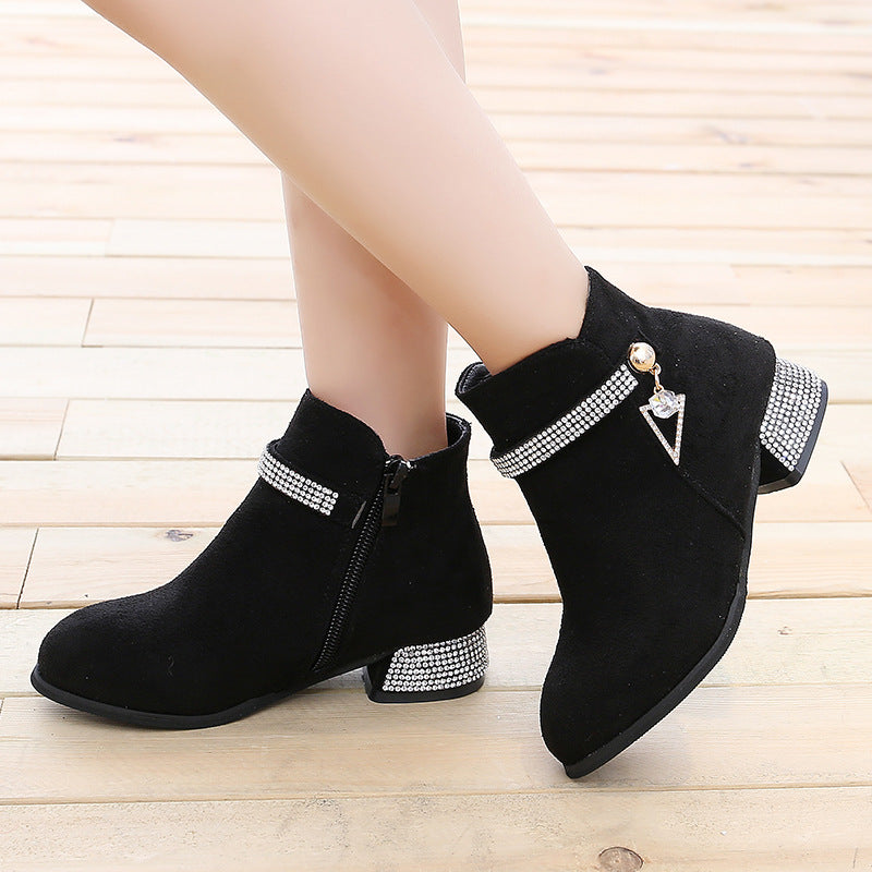 Teresia – Verzierte Ankle Boots