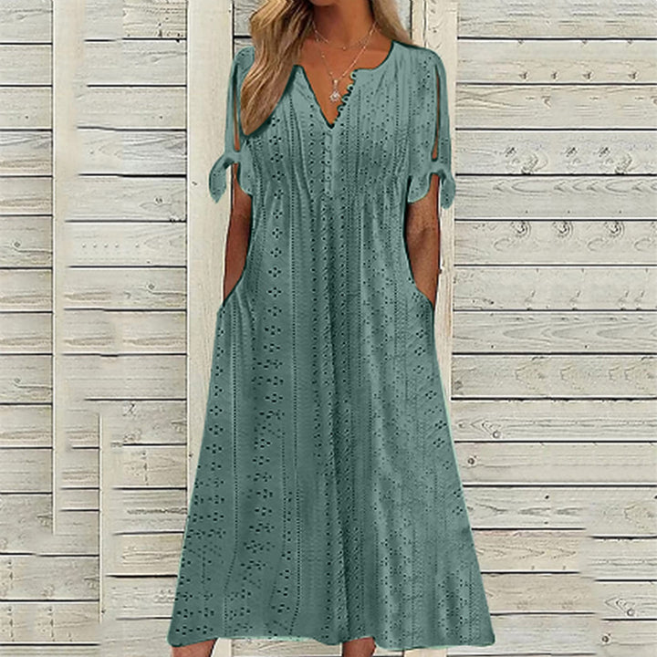 Gerlinde – Besticktes Midikleid mit Schleifendetail