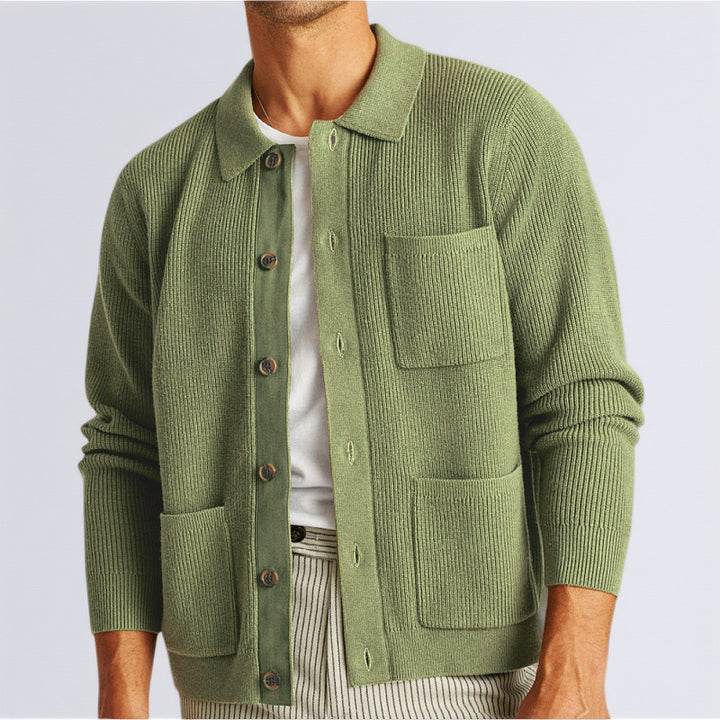 Callen – Geknöpfte Strickjacke