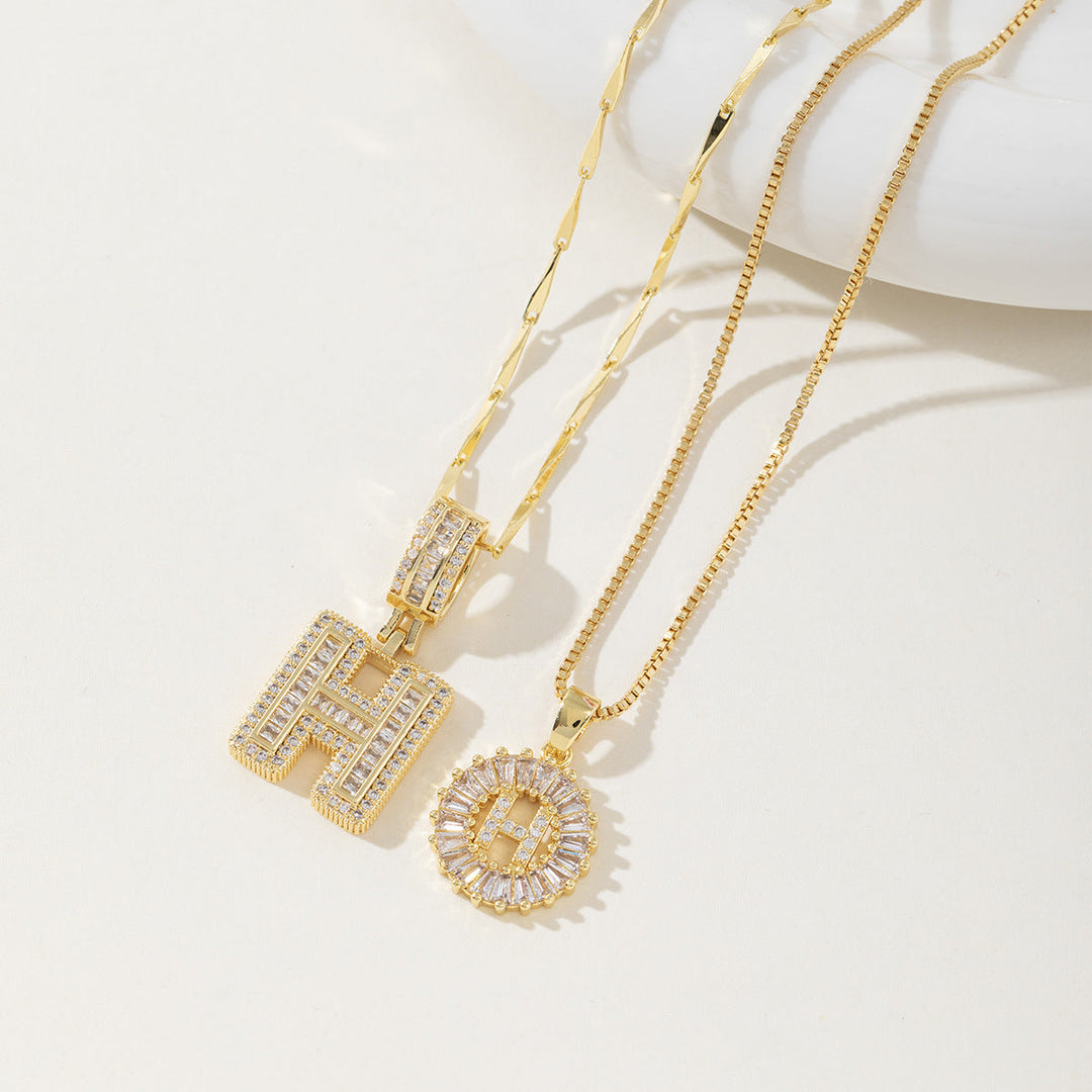 Elegantes 2er-Set Buchstabenanhänger-Halsketten