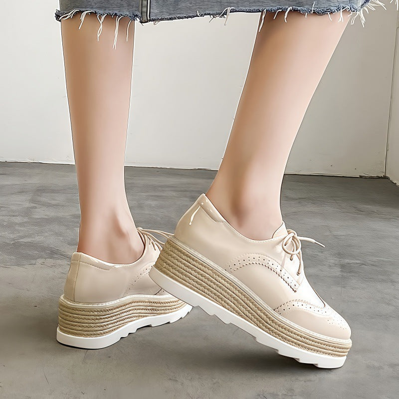 Teona – Plateauschnürschuhe