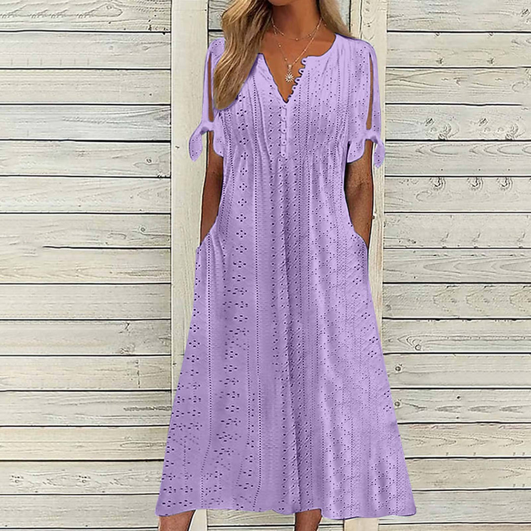 Gerlinde – Besticktes Midikleid mit Schleifendetail