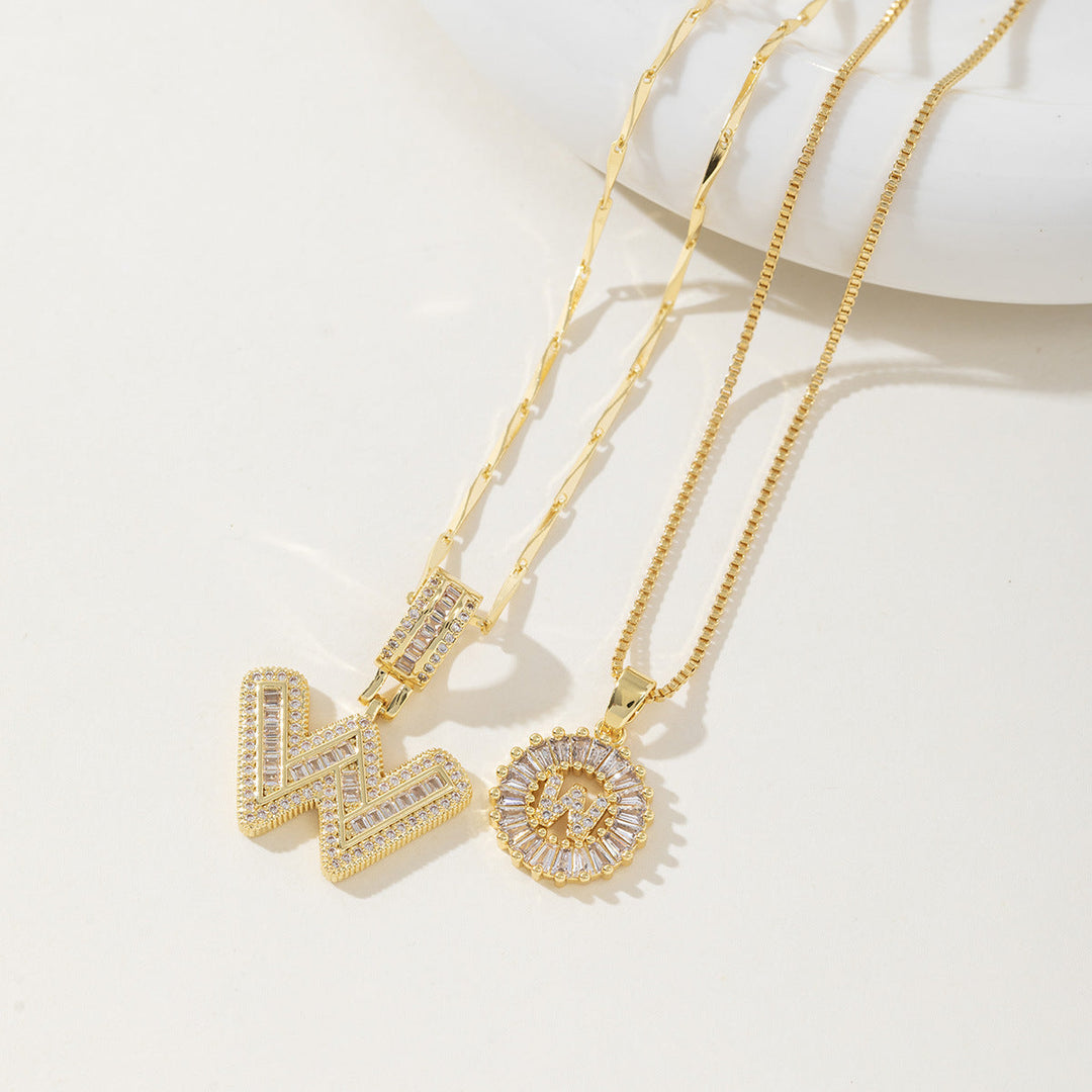 Elegantes 2er-Set Buchstabenanhänger-Halsketten