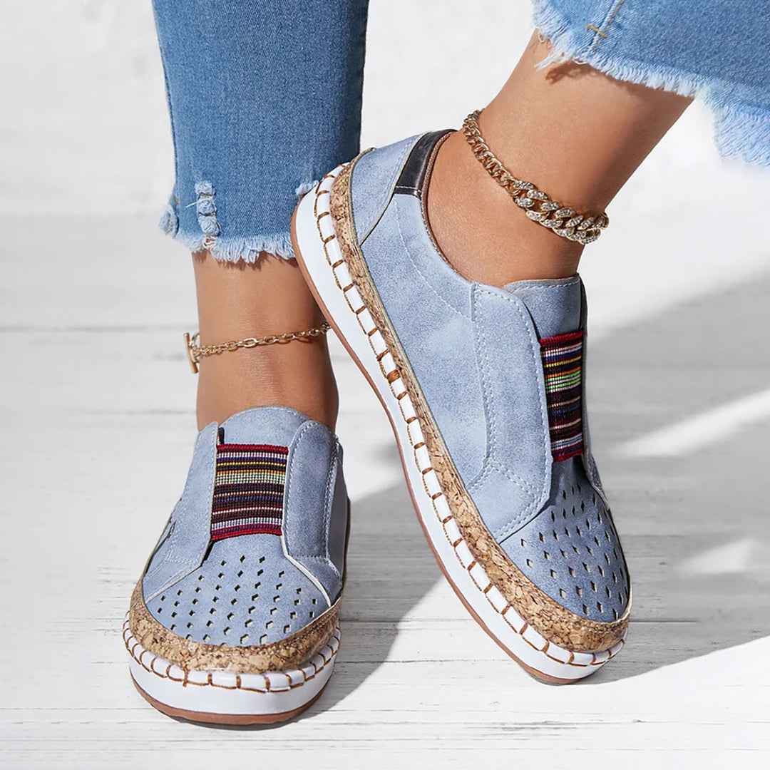 Helene – Freizeitslipper mit Katzenmotiv und Bastsohle