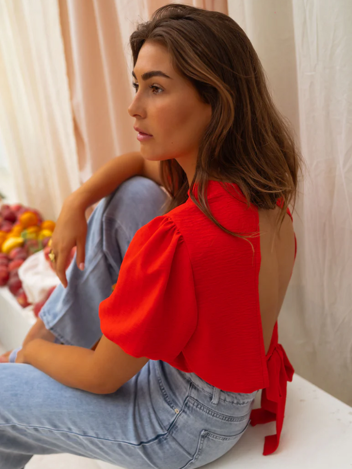 LORENA™ | DIE CROPPED-BLUSE