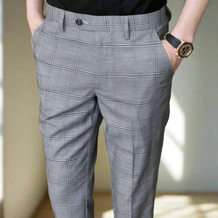 StrideLine Slim-Fit Hose