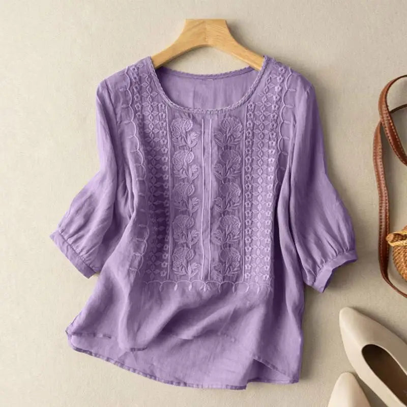 Aurora – Gebluste bestickte Bluse